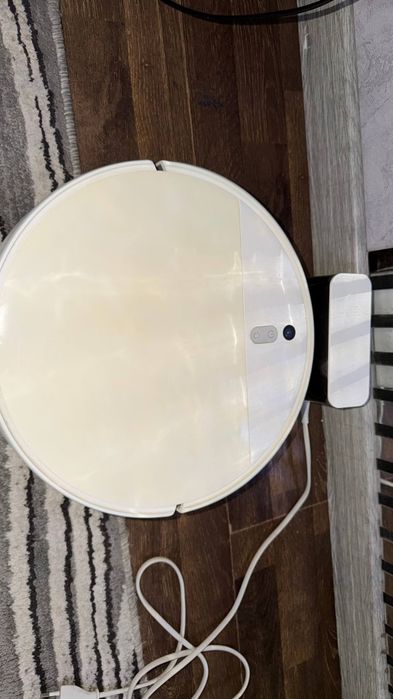 Робот пылесос MI