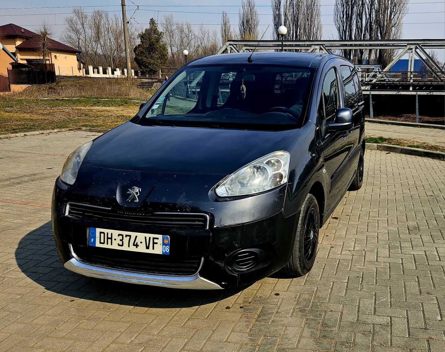 Peugeot Partner Tepee 7 Locuri An 2014 Resita • OLX.ro