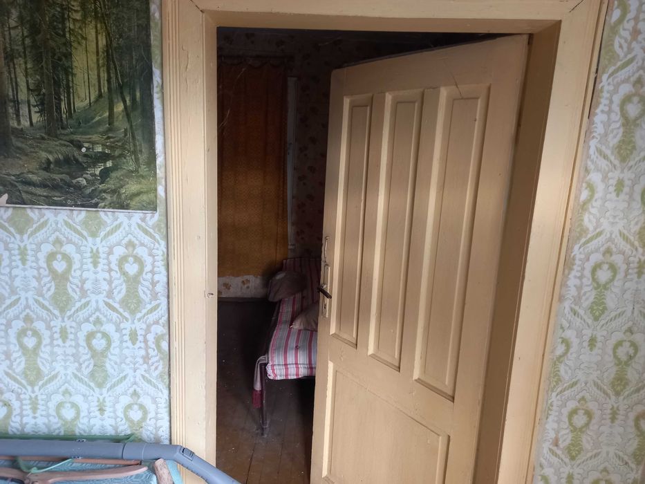 Къща с двор супер център с.Елшица