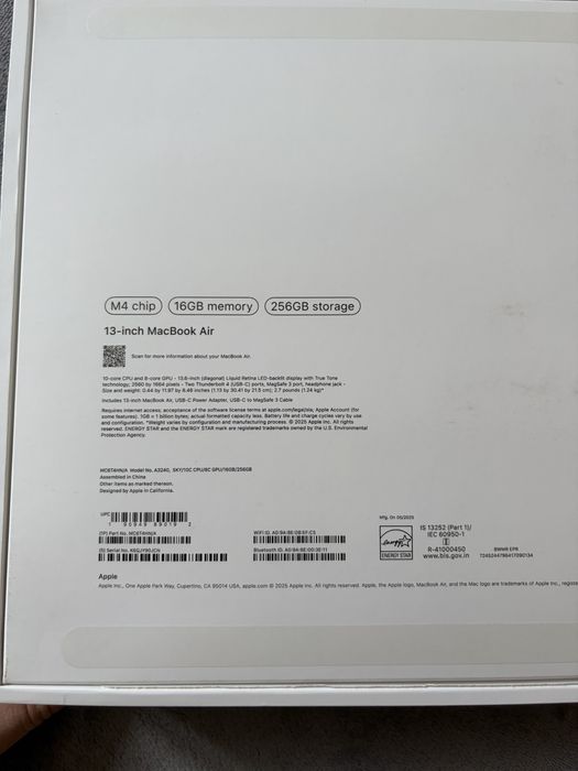 Macbook air m4 256 идеал