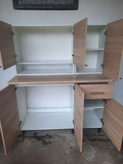 Vand mobila bucatarie