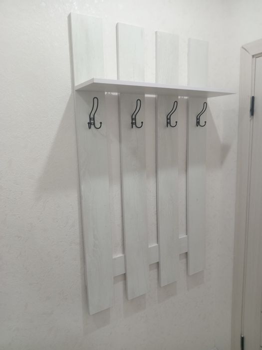 продам прихожую новую