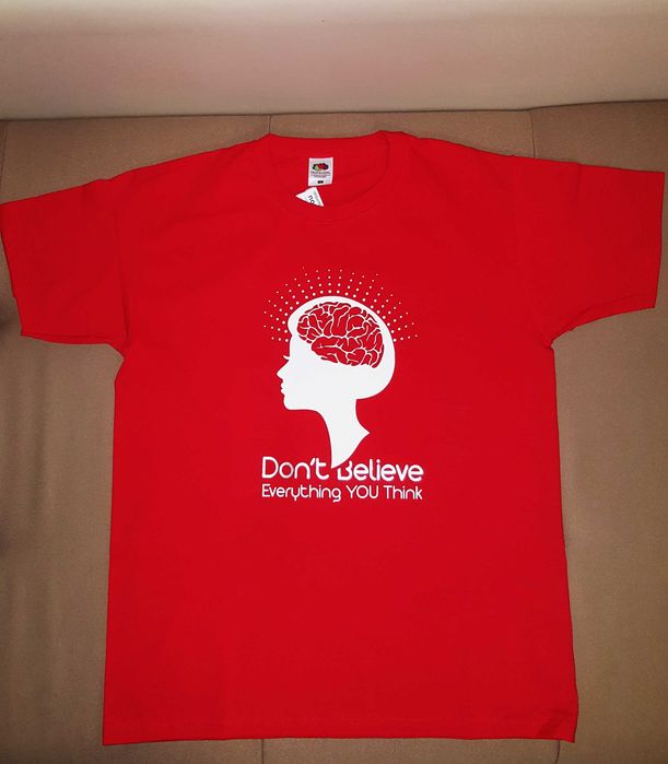 Personalizare cu vinil pe tricouri de bumbac