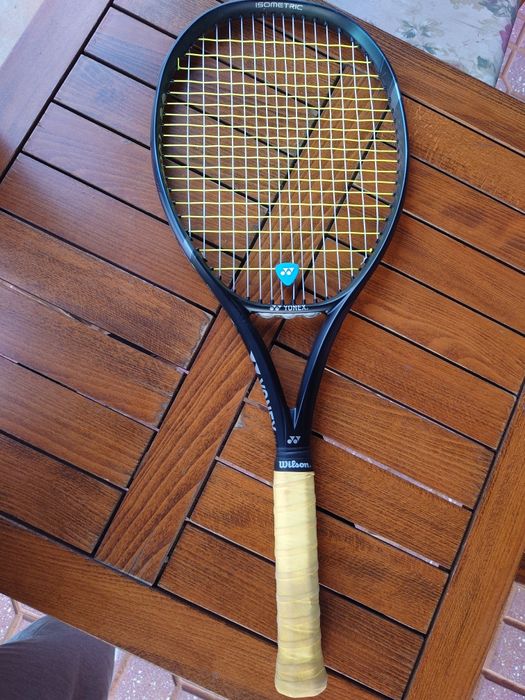 Yonex Aqua Night Ezone.Percept 100 D