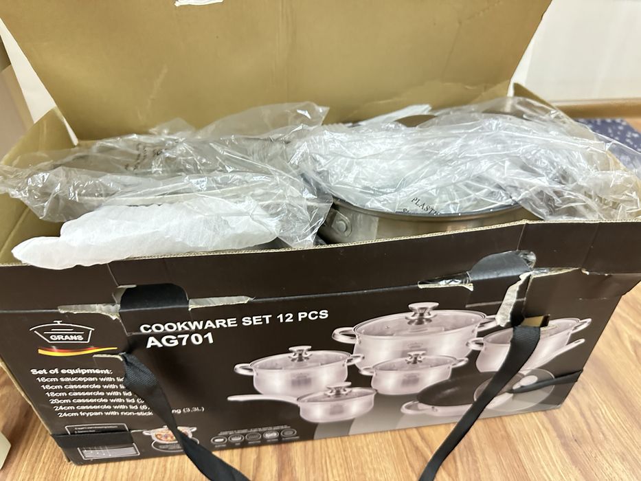 Продам кастрюли + сковорода