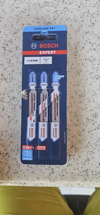 Нож за прободен трион за тънки, неръждаеми стоманени ламарини (Inox).