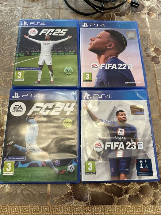 Продавам Ps4 Slim 500GB