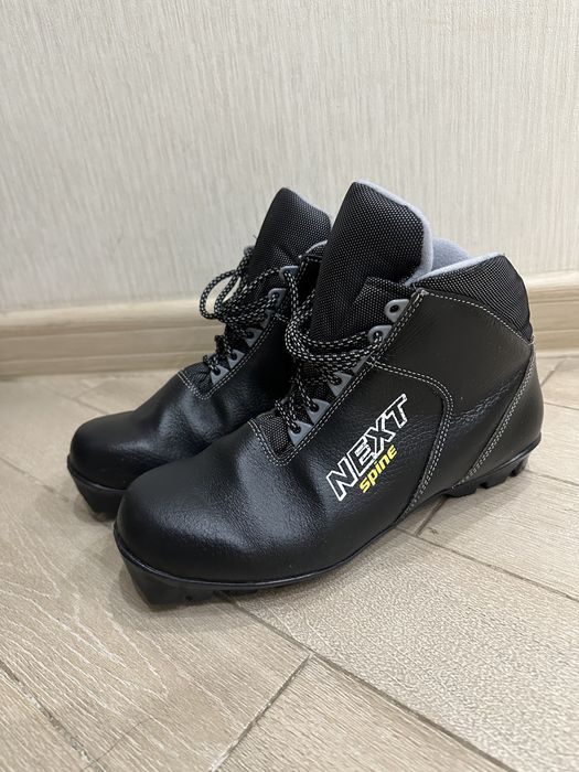 Продам ботинки для лыж