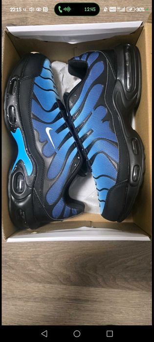 Маратонки чисто нови