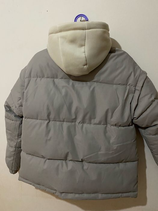 Безторг , Куртка  женская  продам .