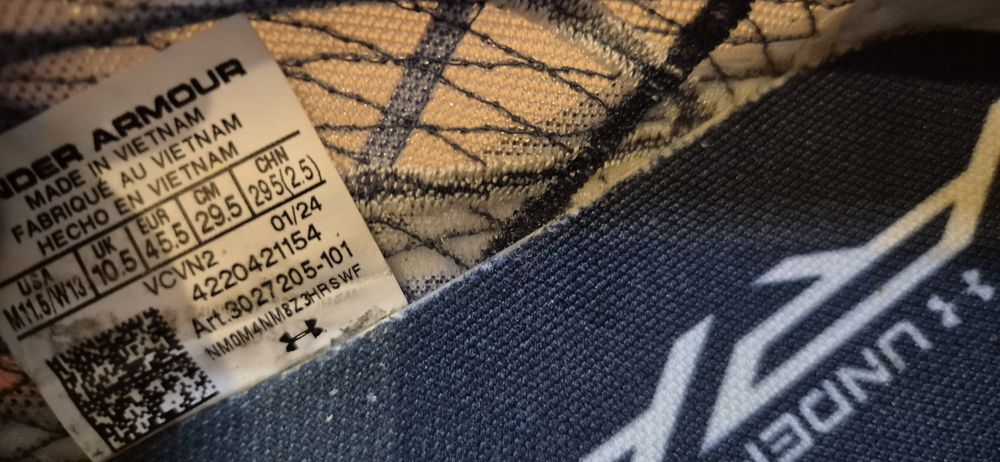 Маратонки Under Armour  VELOCITI ELITE 2 -45.5 н.