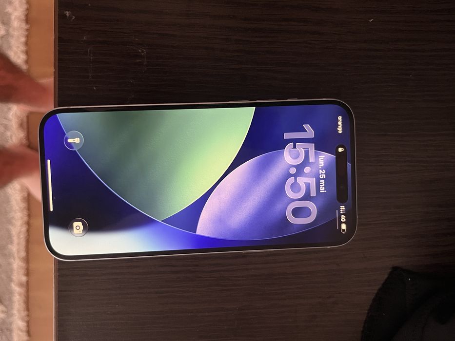 Vand Iphone 15 plus albastru