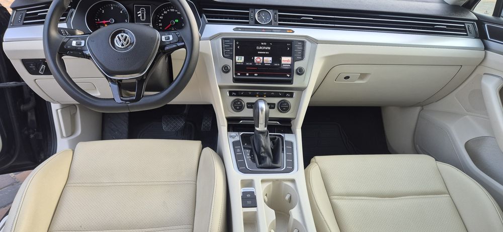 vw passat b8 Motor 2l 150cp Euro 6 2015 automat