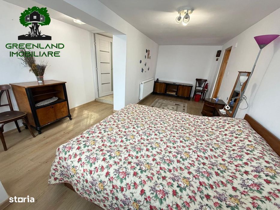 Casa in oras, 4 camere, 202 mp, anexa, garaj, Podu de Fier