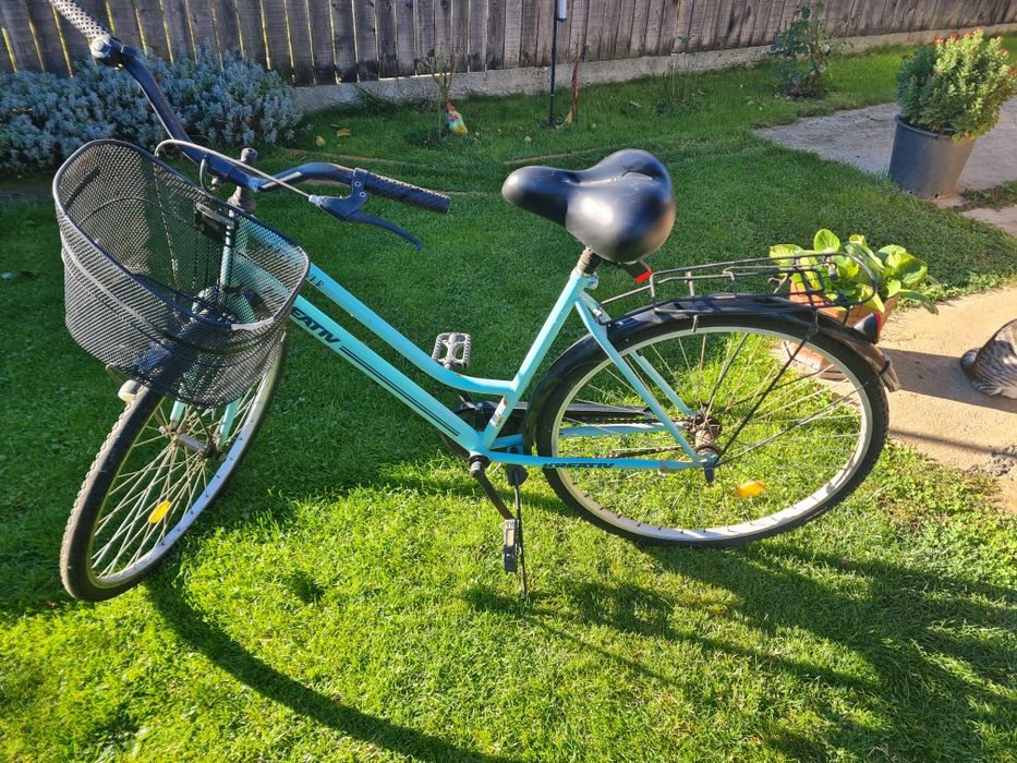 Vând bicicleta model Kreativ -city style