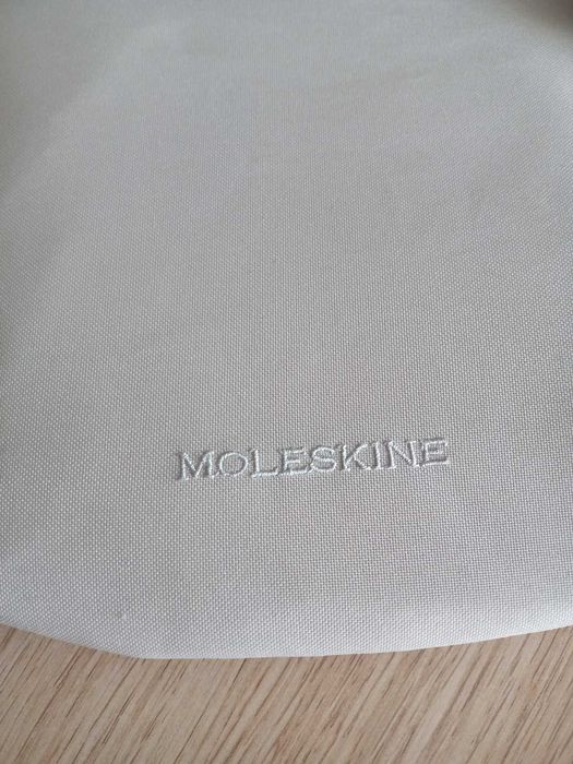 Дамска чанта MOLESKINE