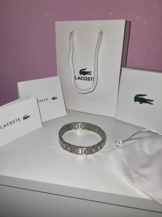 Brățară Lacoste.