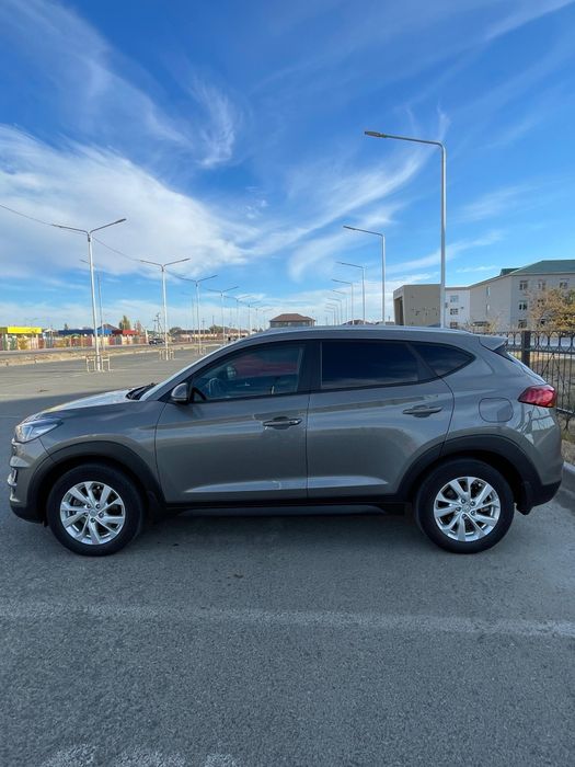 Машина Hyundai Tucson