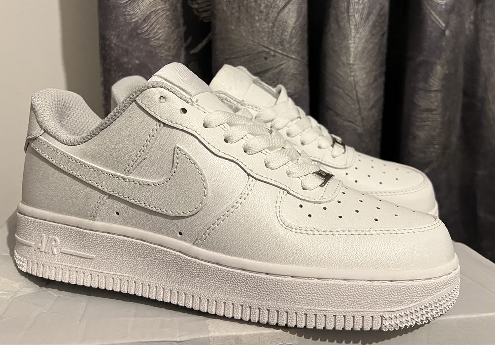 Nike Airforce 1 .