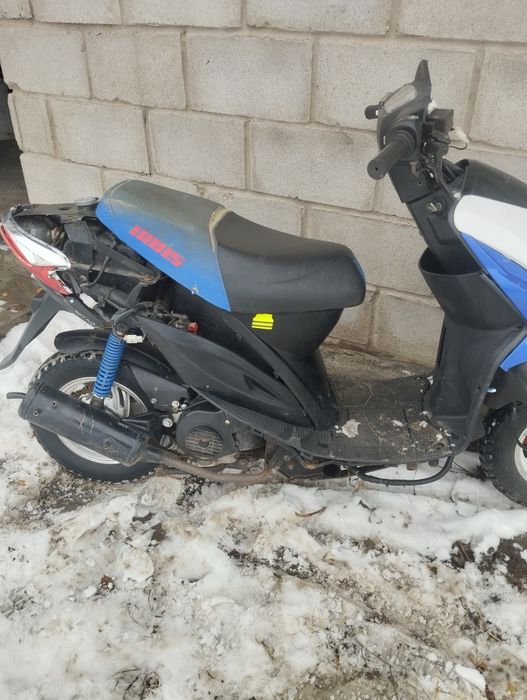 Продам скутер irbis