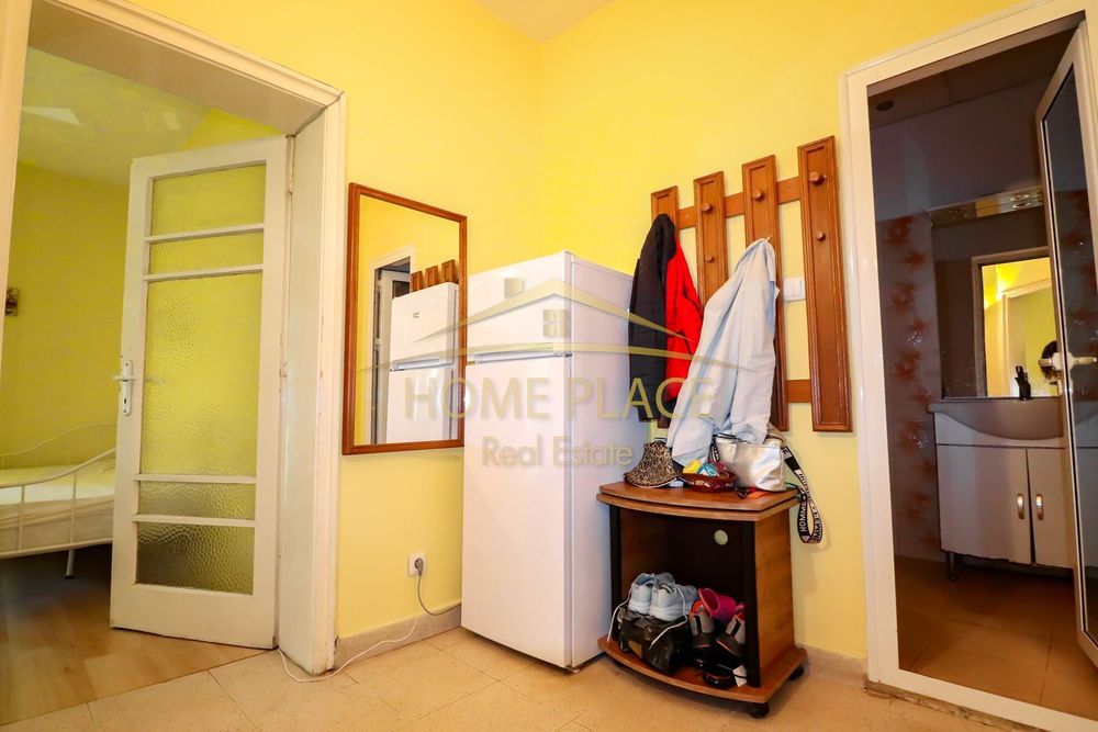 Дава се под наем Тристаен апартамент в Варна, ВИНС - 75 кв.м за 612 € - Снимка #7