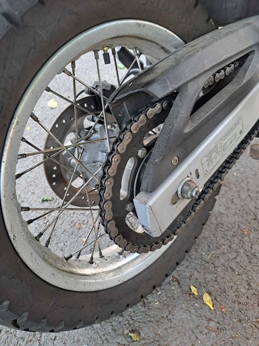 vand motociclteta BMW 650GS