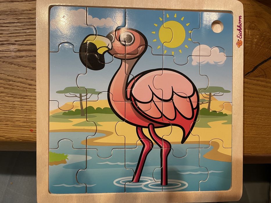 Детски играчки - пъзели и книжки