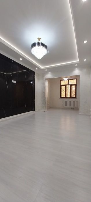 Продам 2 ком Юнусабад 9 квартал