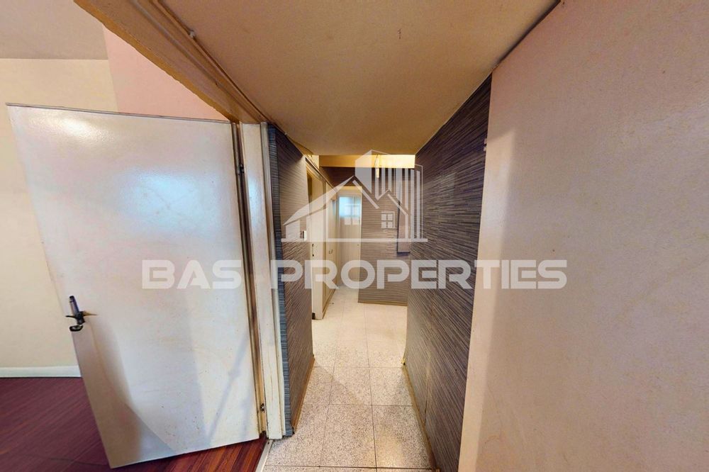 Продава се Четиристаен апартамент в София, Модерно предградие - 135 кв.м за 680 €/кв.м - Снимка #10
