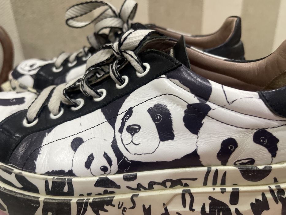 Кроссовки для девочки