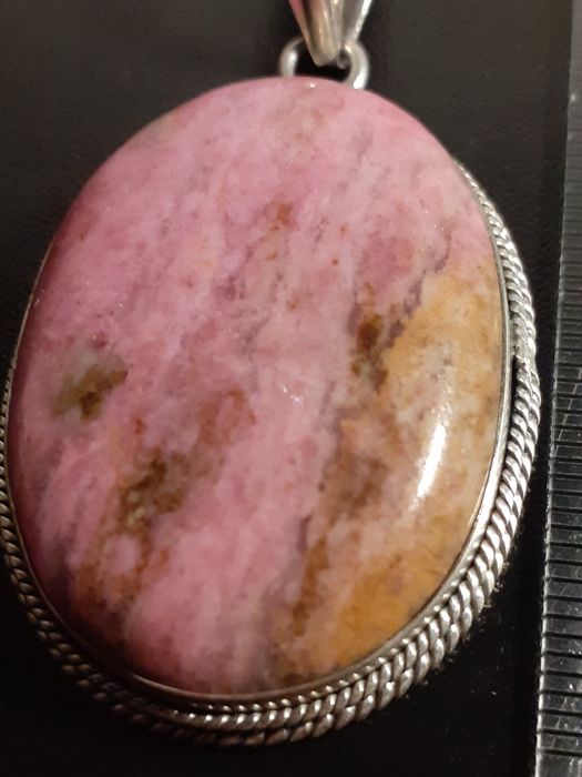 Pandantiv mare din argint cu rodonit