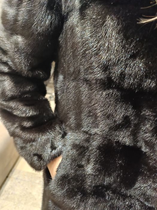 Шуба норковая с капюшоном