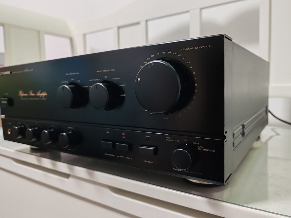 Pioneer A-656 MKII, Germania