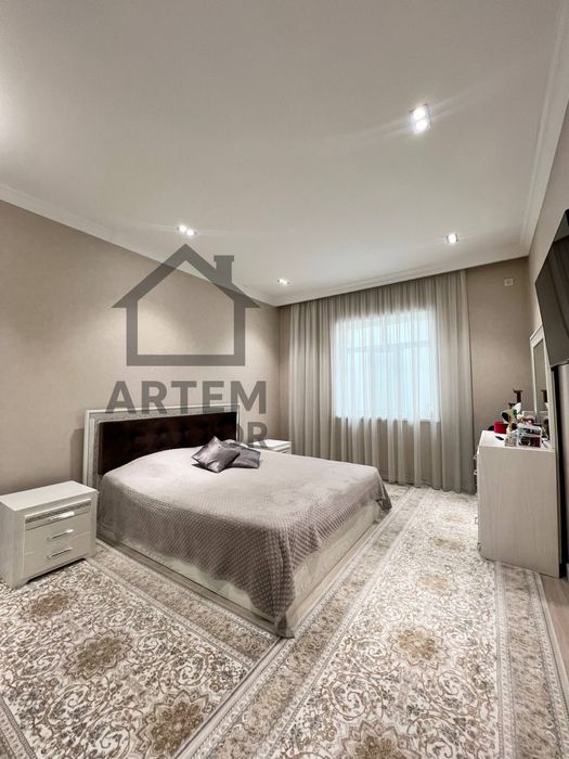 Продам срочно дом на карасу-6 176м2 / 3 сотки / 5 комнат /