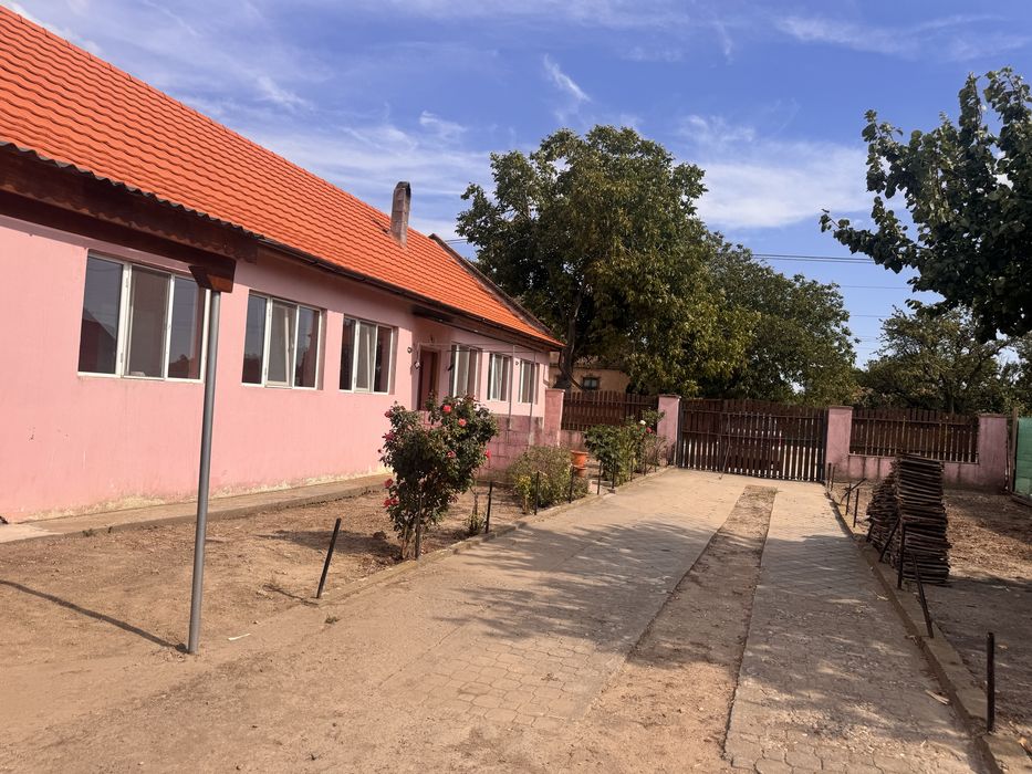 Vand sau schimb cu apartament in Timisoara