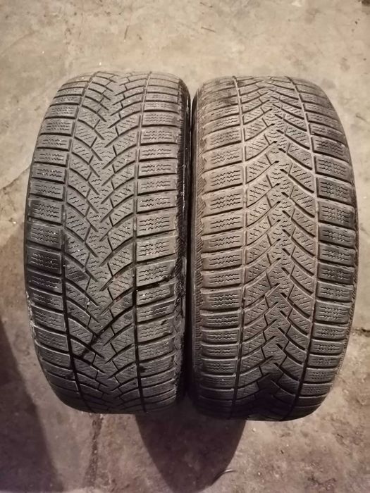 Продавам 2 броя зимни гуми 205.55.16 на 1 сезон дот 2021 Semperito