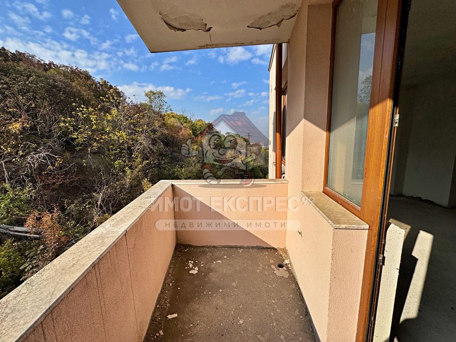 Продава се Двустаен апартамент в Асеновград - 86 кв.м за 1047 €/кв.м - Снимка #9