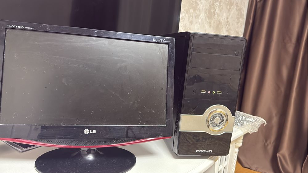 Компьютер в комплекте.