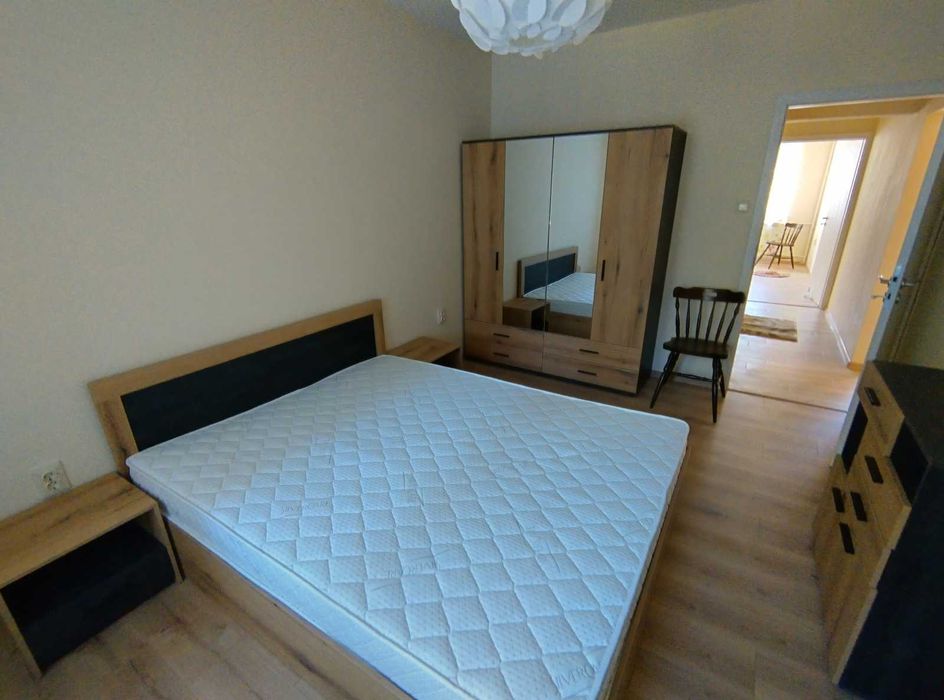 Дава се под наем Тристаен апартамент в София, Център - 80 кв.м за 790.5 € - Снимка #6