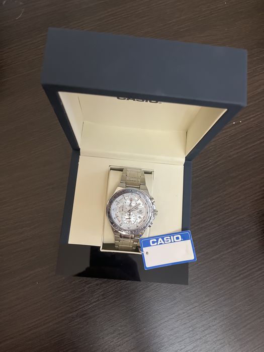 Часы Casio edifice