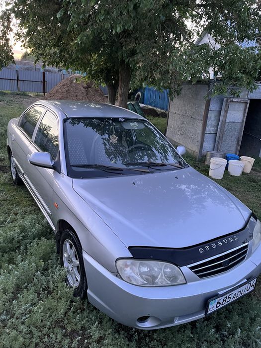 Kia Spectra продам