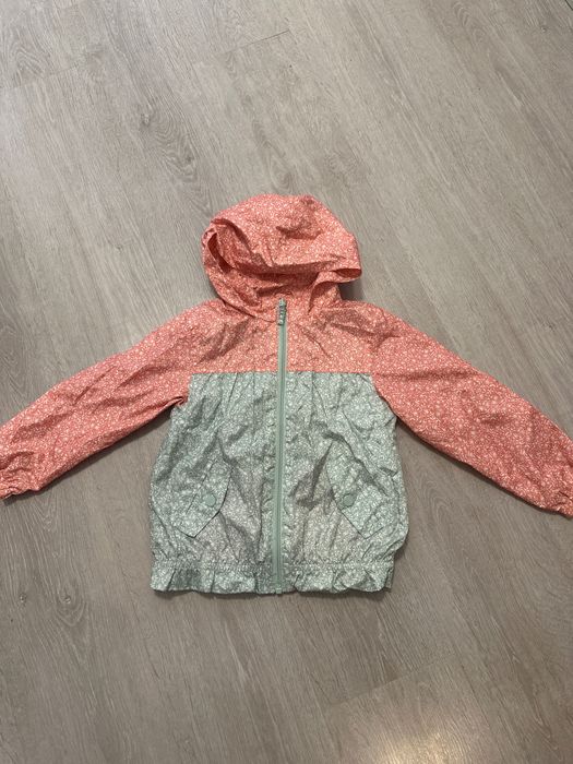 Ветровка на девочку