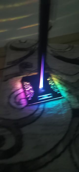 Stand pentru căști rgb i-jmb