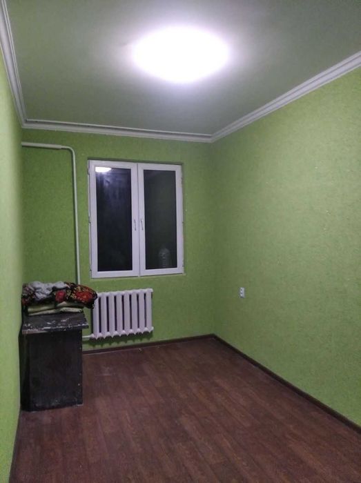 Продается 2 х комн. переделен 3-х комн. квартира возле ТТЗ автостанции