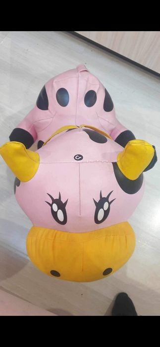 Музикална кравичка за бутане с крачета