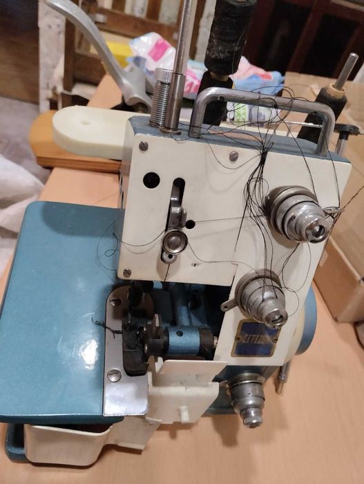 оверлок машина CITIZEN