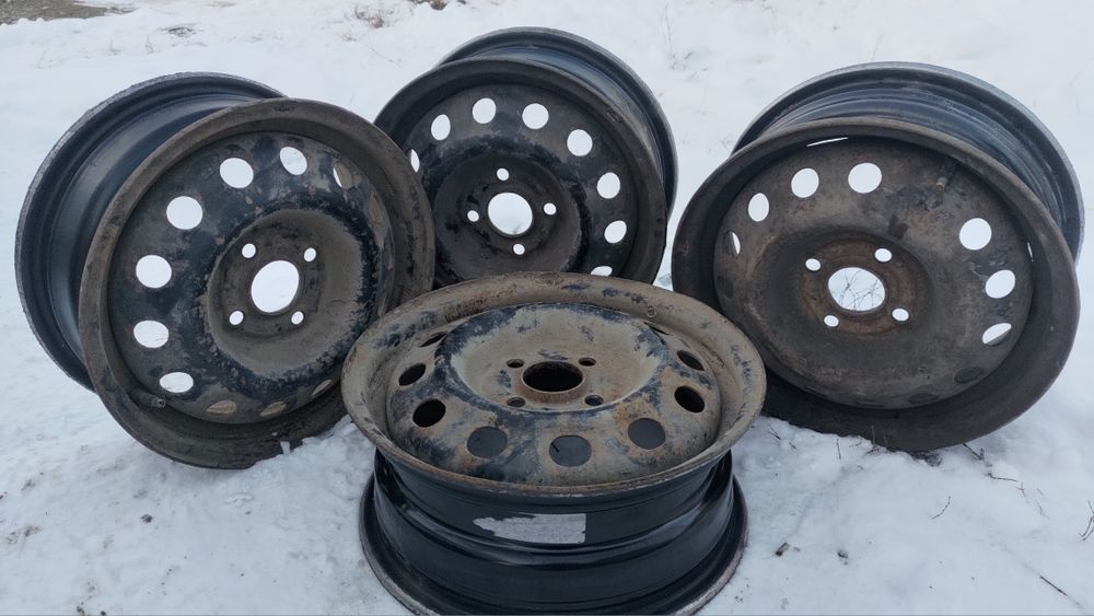 Продам диски на Nissan Almera Classic