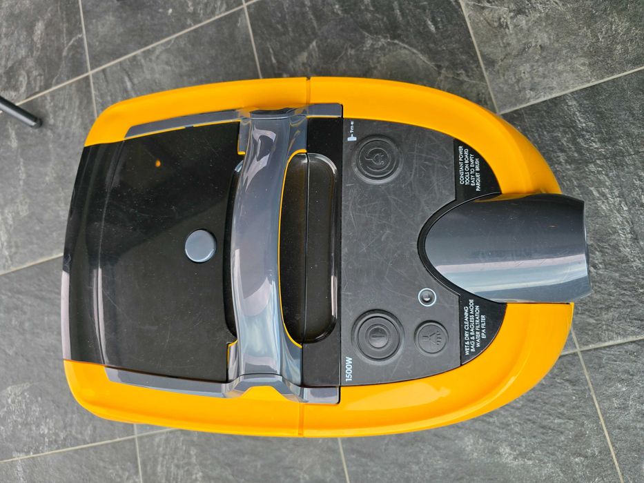 Прахосмукачка Zelmer Aquawelt Plus ZVC762ZT (с проблем / за части)