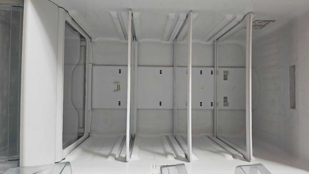 Продам холодильник Самсунг