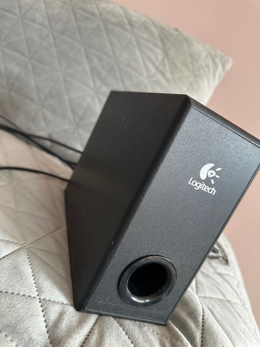 Колонки с буфер Logitech S_220